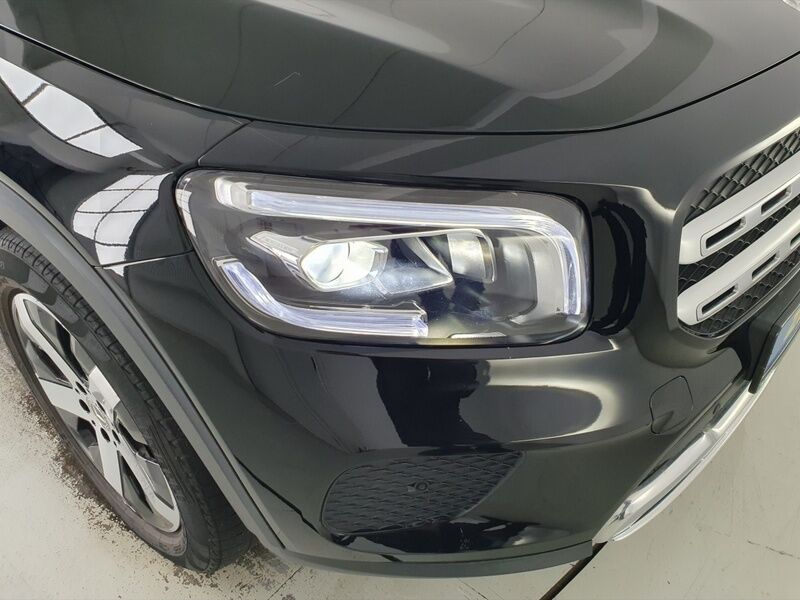 More views of Mercedes-Benz GLB