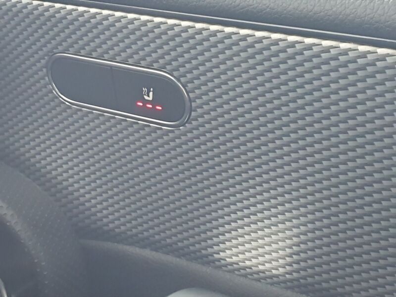 More views of Mercedes-Benz CLA