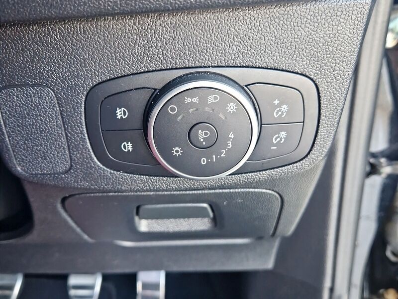 More views of Ford Focus