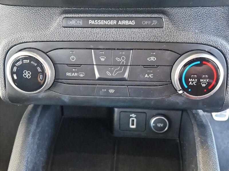 More views of Ford Focus
