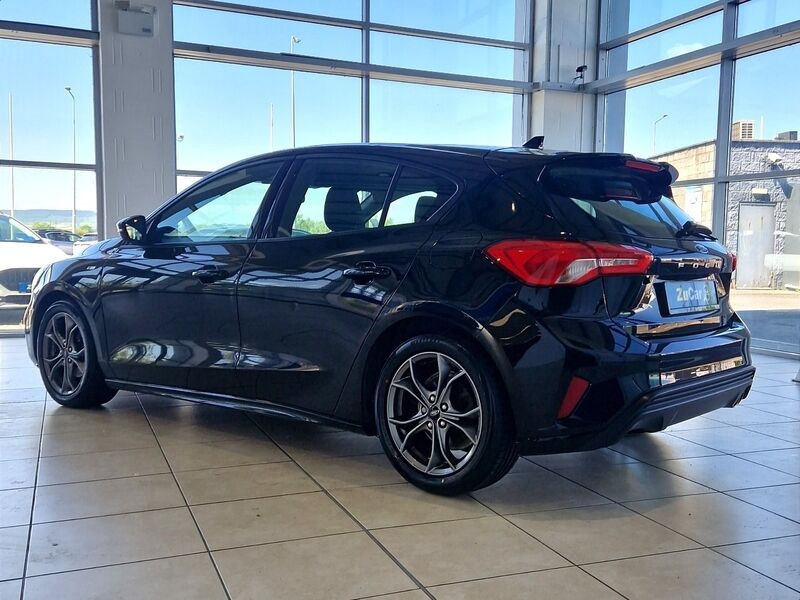 More views of Ford Focus