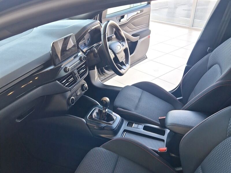 More views of Ford Focus
