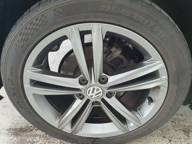 More views of Volkswagen Golf
