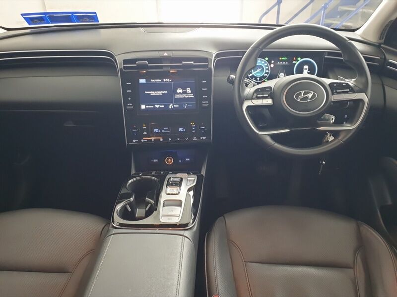 More views of Hyundai Tucson