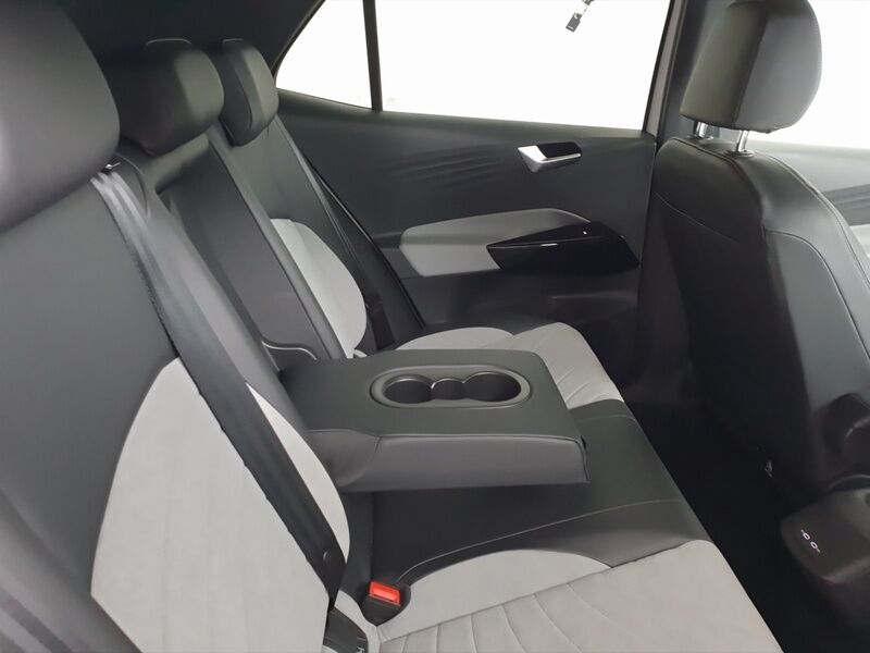 More views of Volkswagen ID.3