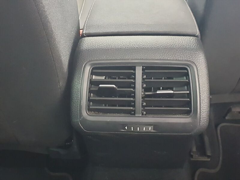 More views of Volkswagen Golf