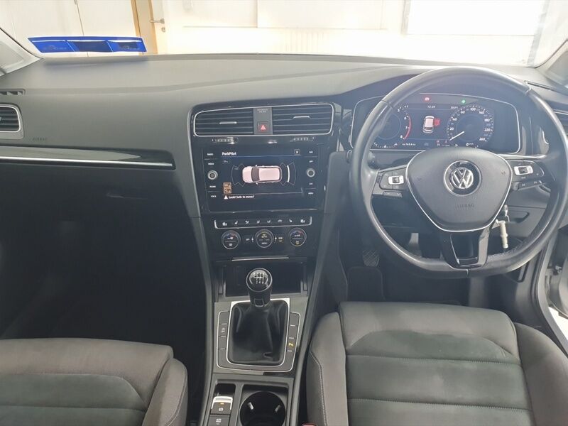 More views of Volkswagen Golf