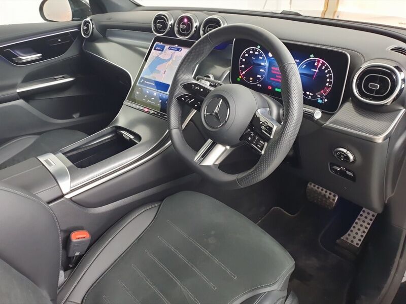 More views of Mercedes-Benz GLC