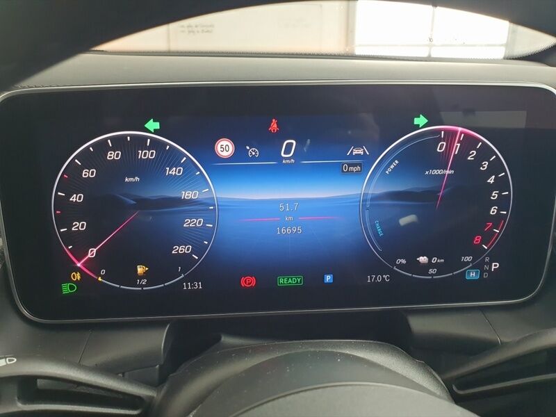 More views of Mercedes-Benz GLC
