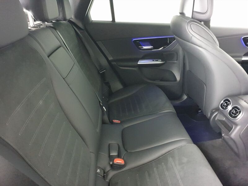 More views of Mercedes-Benz GLC