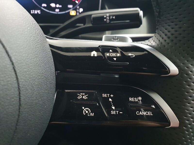 More views of Mercedes-Benz GLC