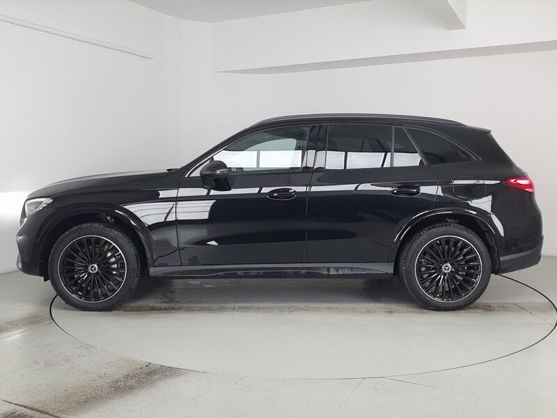 More views of Mercedes-Benz GLC