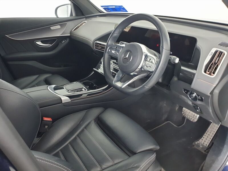 More views of Mercedes-Benz EQC