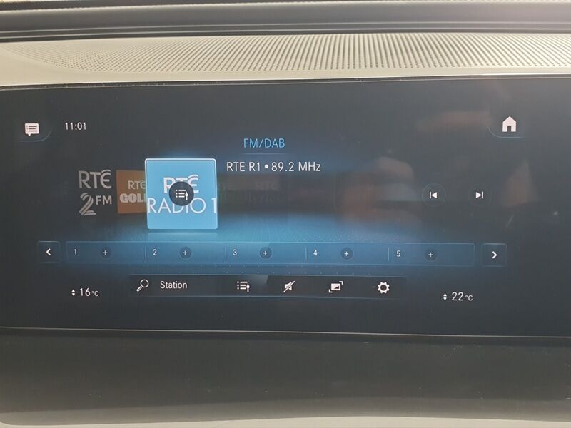 More views of Mercedes-Benz EQC