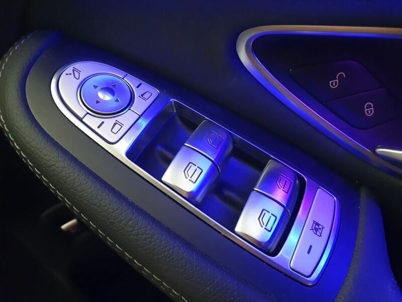 More views of Mercedes-Benz EQC