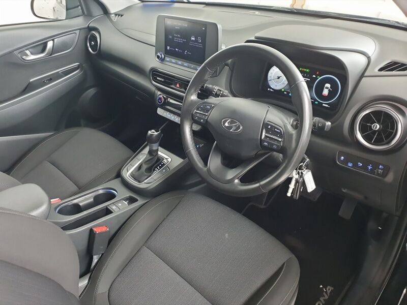 More views of Hyundai KONA