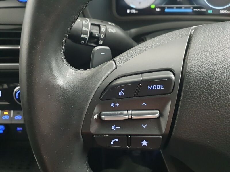 More views of Hyundai KONA