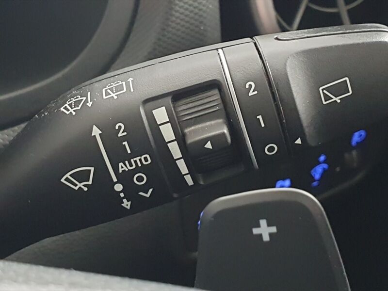 More views of Hyundai KONA