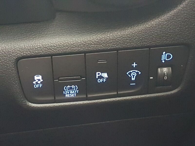 More views of Hyundai KONA