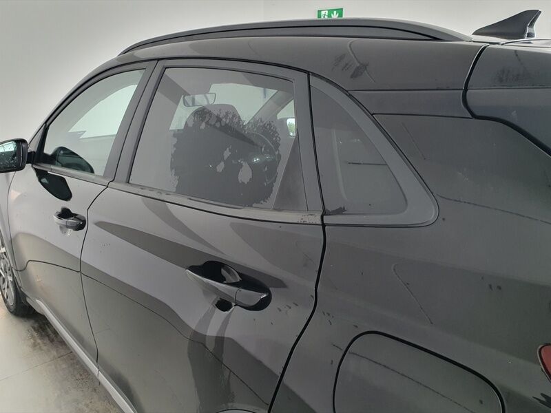 More views of Hyundai KONA