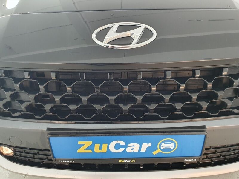 More views of Hyundai KONA