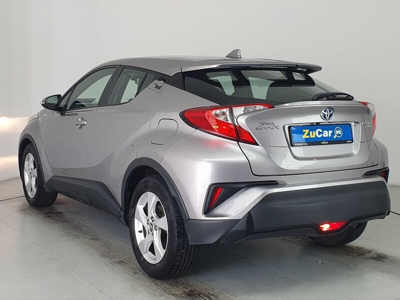 More views of Toyota C-HR