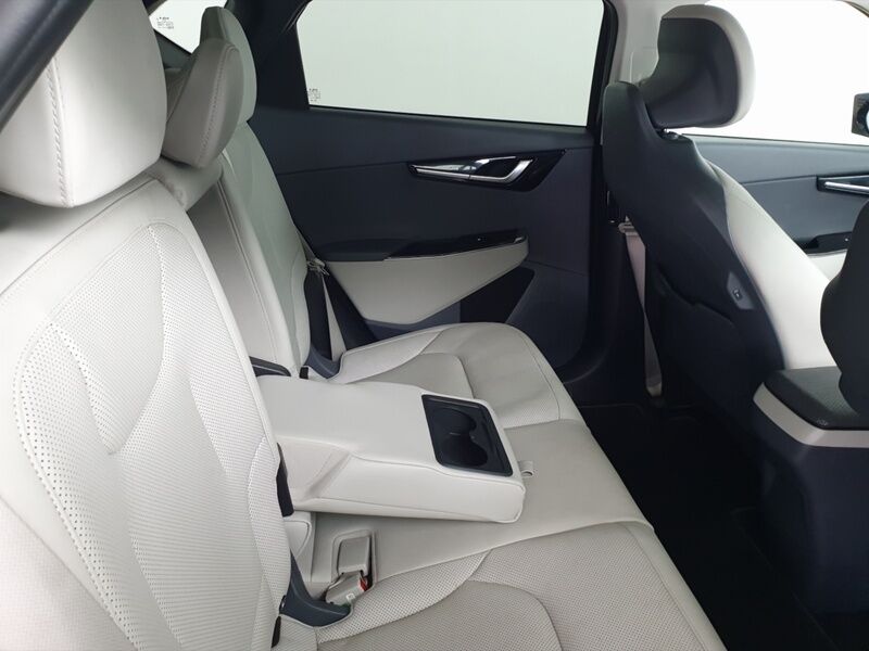 More views of Kia EV6