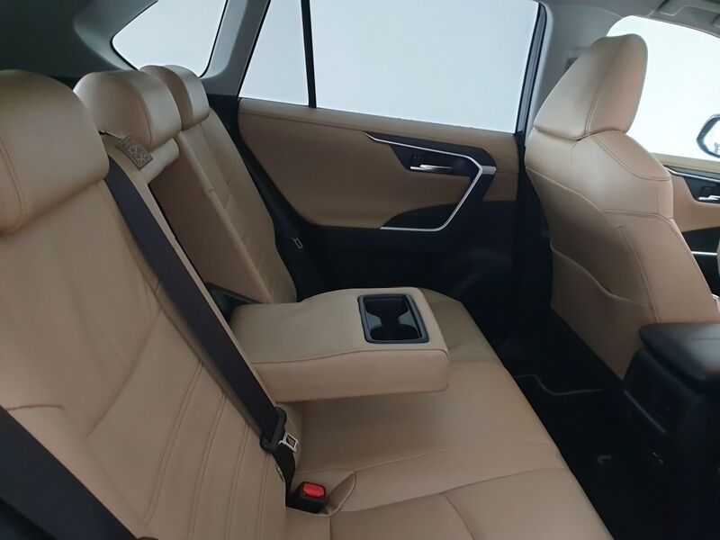 More views of Toyota RAV4