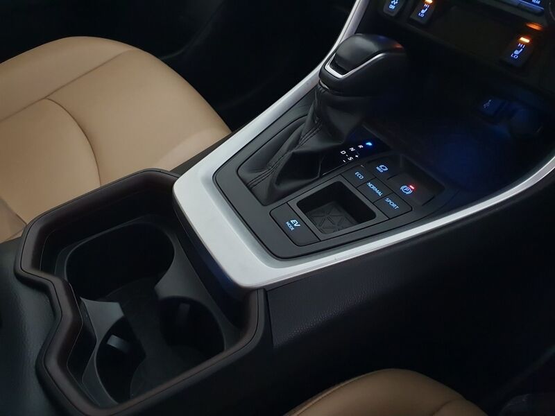 More views of Toyota RAV4