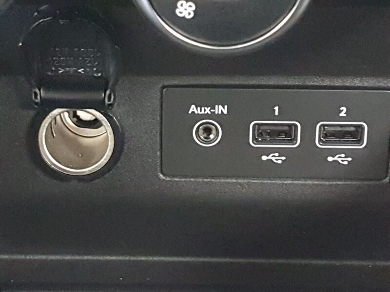 More views of Renault Clio