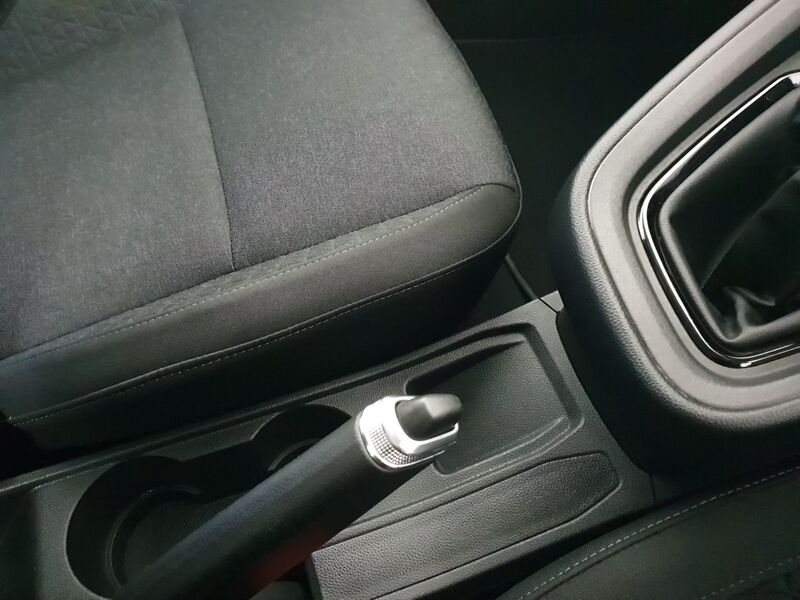 More views of Renault Clio