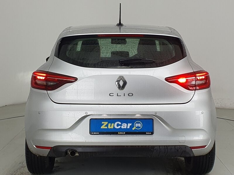 More views of Renault Clio