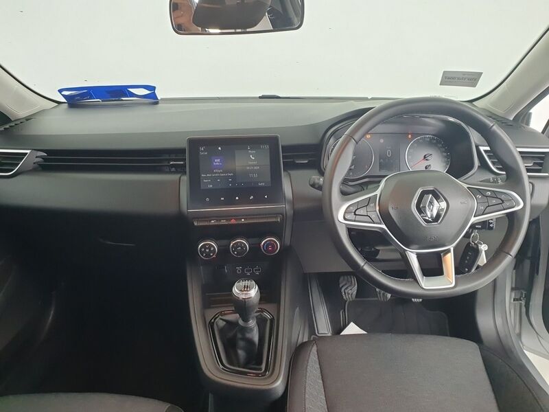 More views of Renault Clio