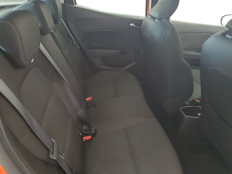 More views of Renault Clio