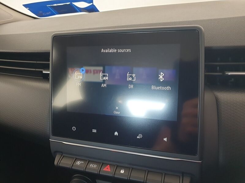 More views of Renault Clio