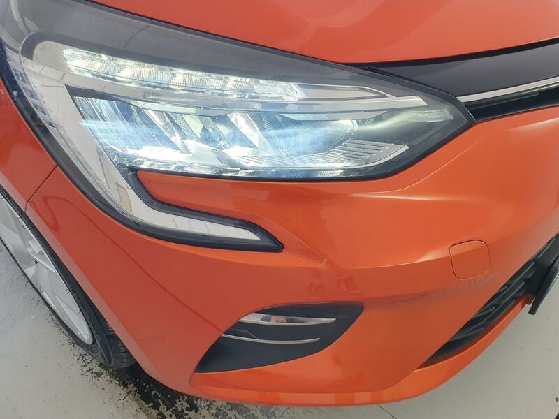 More views of Renault Clio