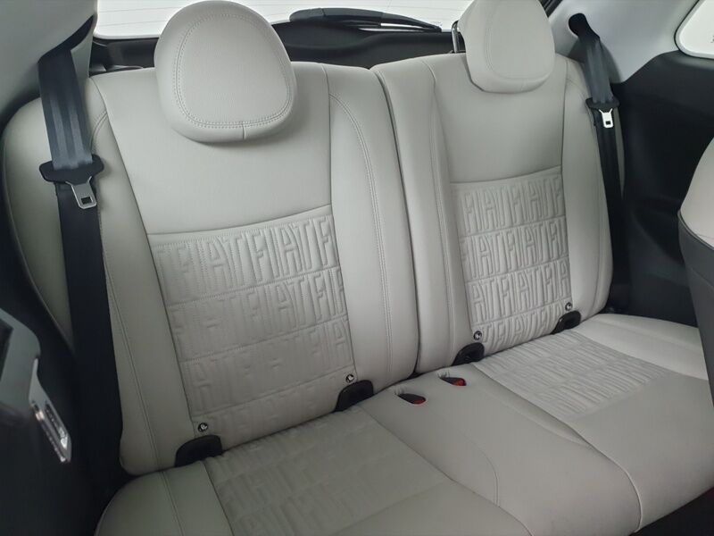 More views of Fiat 500e