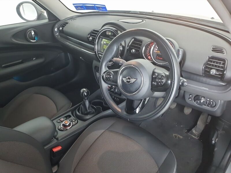 More views of Mini Clubman