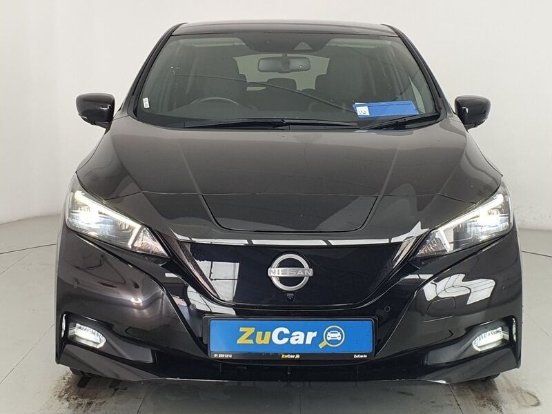 More views of Nissan Leaf