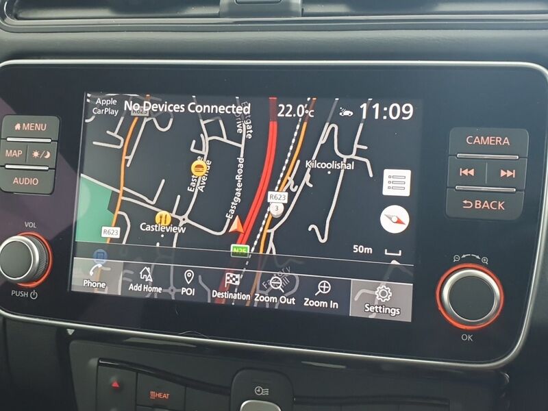 More views of Nissan Leaf