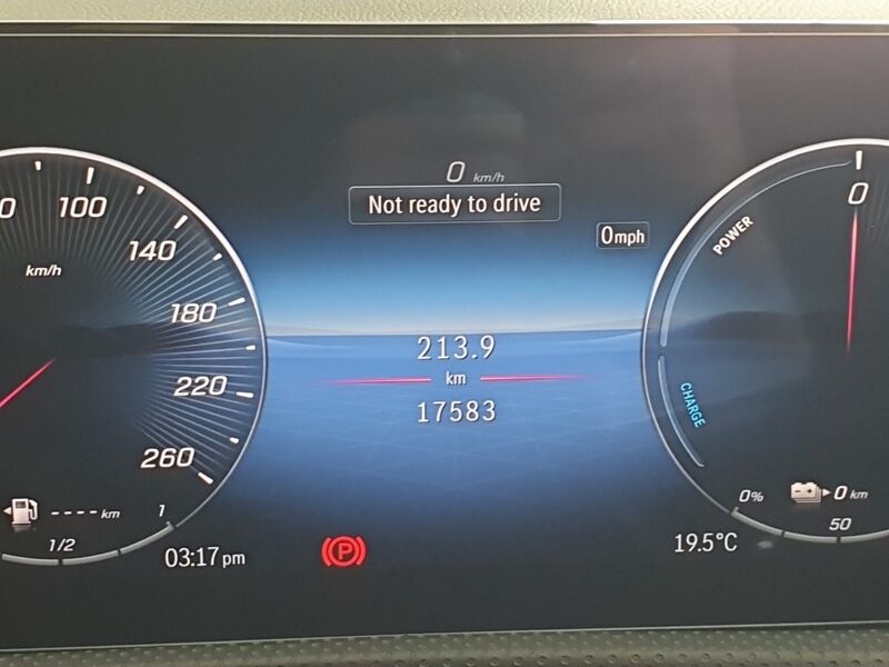 More views of Mercedes-Benz CLA