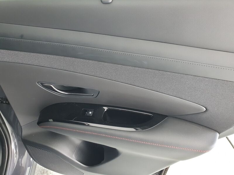 More views of Hyundai Tucson