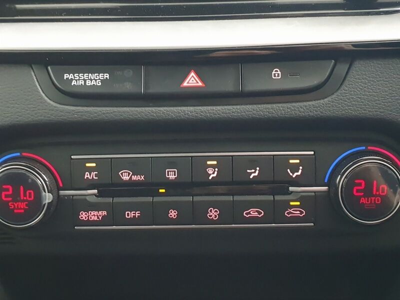 More views of Kia XCeed