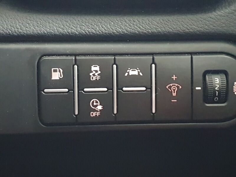 More views of Kia XCeed