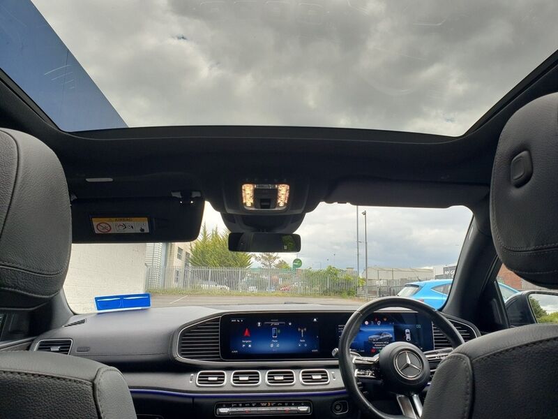 More views of Mercedes-Benz GLE