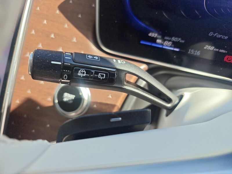 More views of Mercedes-Benz EQE