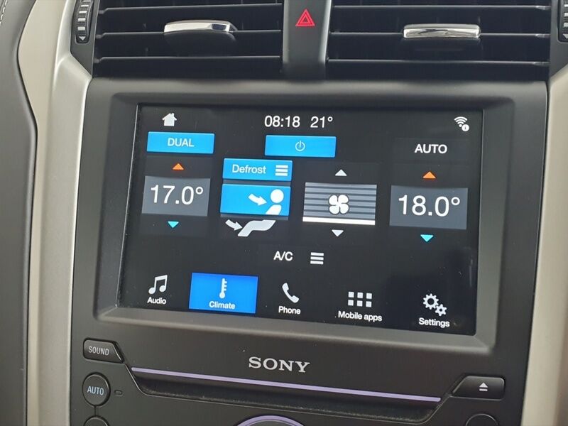 More views of Ford Mondeo