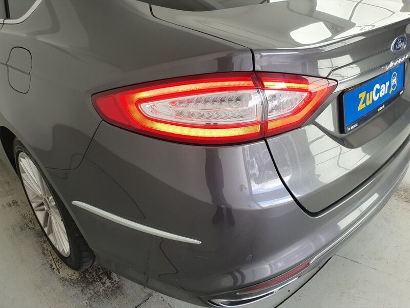 More views of Ford Mondeo