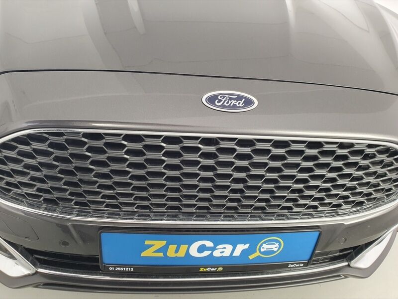 More views of Ford Mondeo