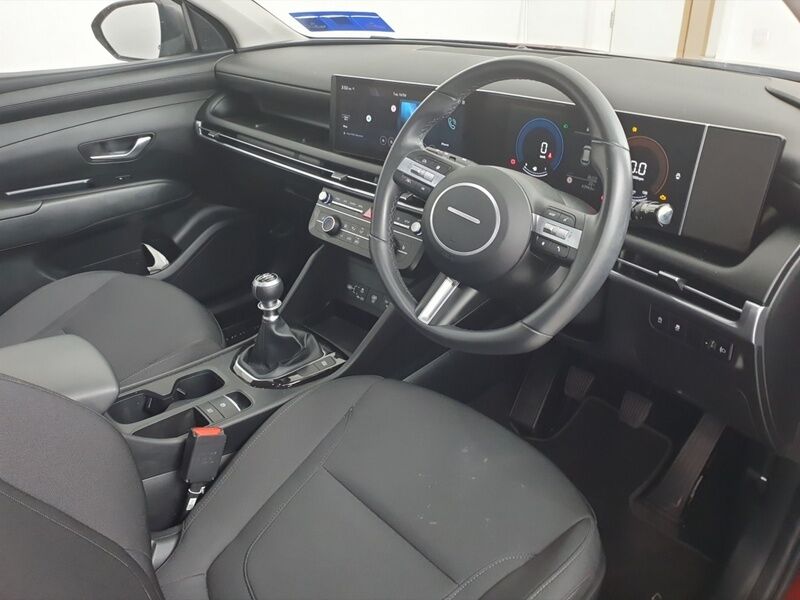 More views of Hyundai Tucson